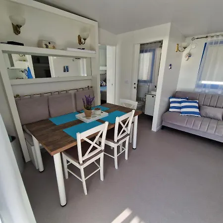 Camping Mobilna Kucica Blue Bay Privlaka (Zadar)